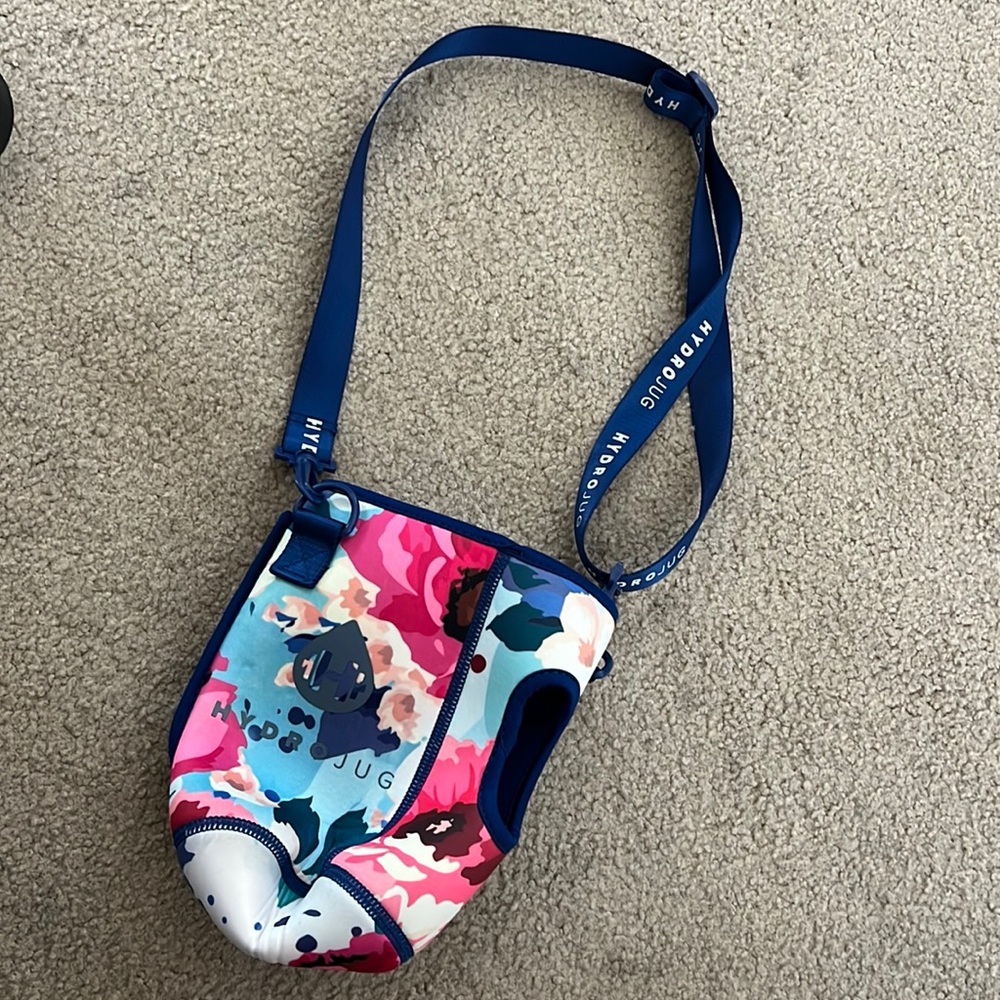 Floral HydroJug Sleeve